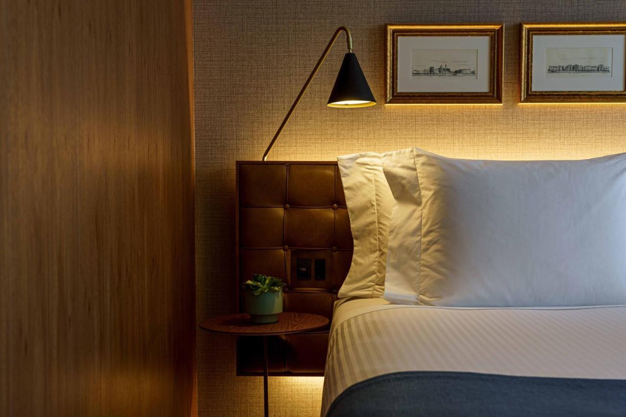 Suite Júnior