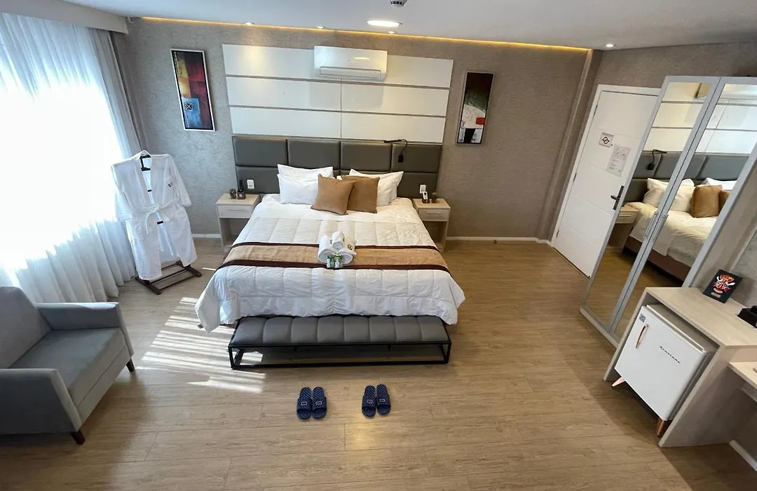 Hotel Global Grupos-1