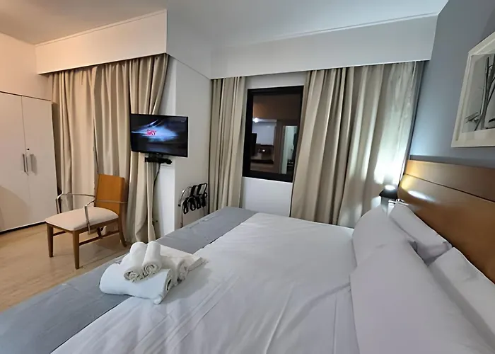 Flat Hotel Moema Av. Rouxinol Com Piscina
